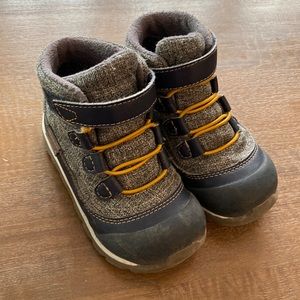 See Kai Run waterproof boots, size 9